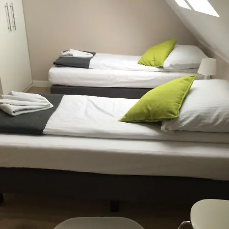 Listomie 팜스테이 Myślibórz